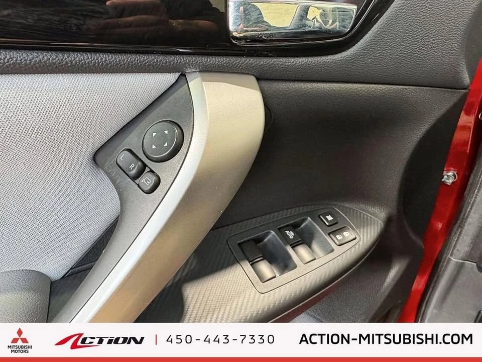 2025 Mitsubishi Eclipse Cross - Image 15 of 20