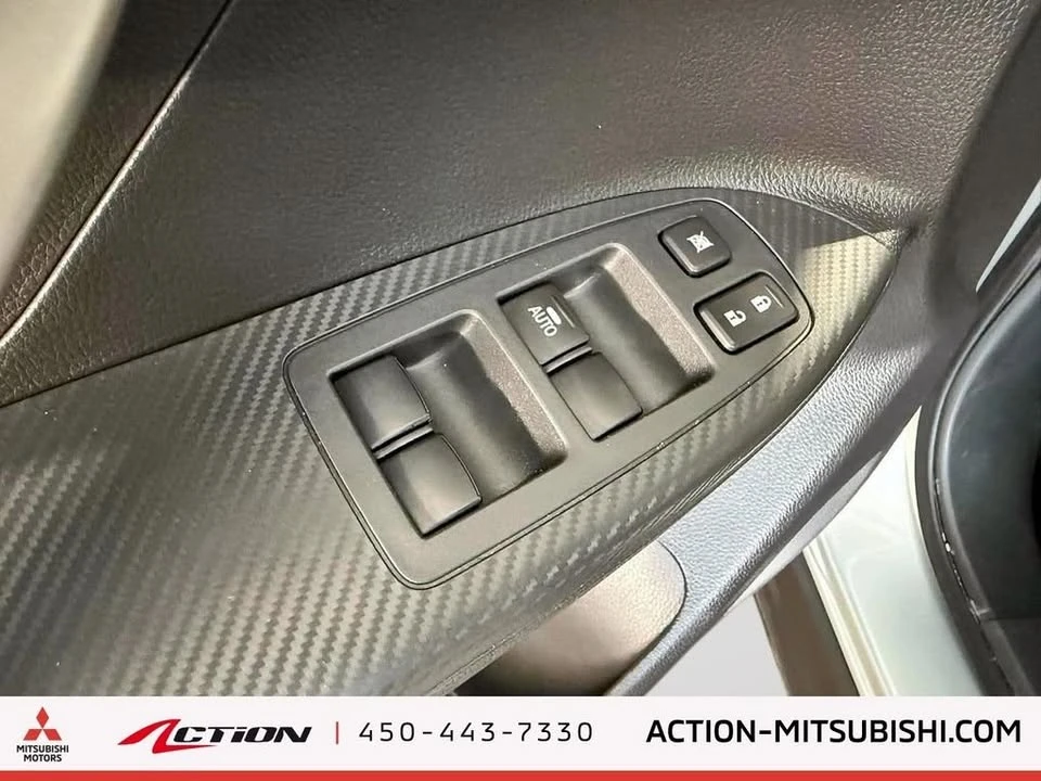 2025 Mitsubishi Eclipse Cross - Image 10 of 20