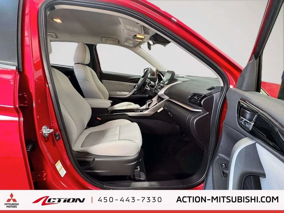 2025 Mitsubishi Eclipse Cross - Image 14 of 20