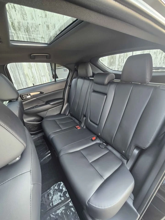 2025 Mitsubishi Eclipse Cross - Image 6 of 12