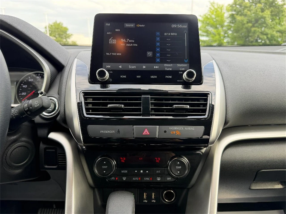 2025 Mitsubishi Eclipse Cross - Image 21 of 31