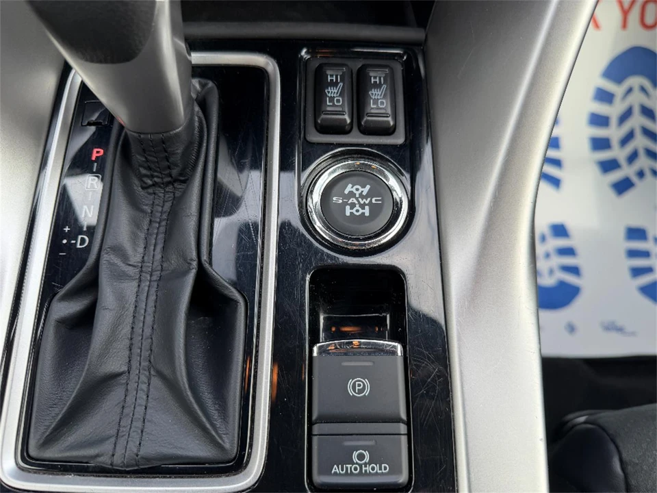 2025 Mitsubishi Eclipse Cross - Image 20 of 31