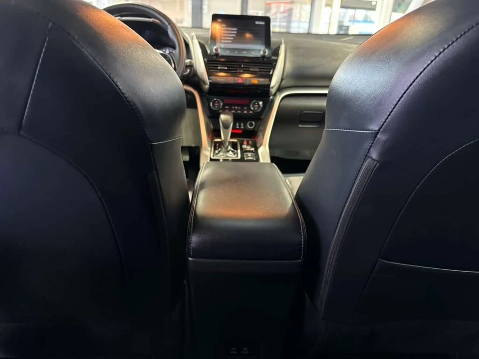 2025 Mitsubishi Eclipse Cross - Image 22 of 31