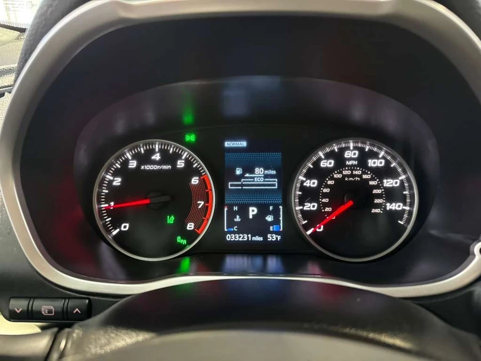 2025 Mitsubishi Eclipse Cross - Image 14 of 31