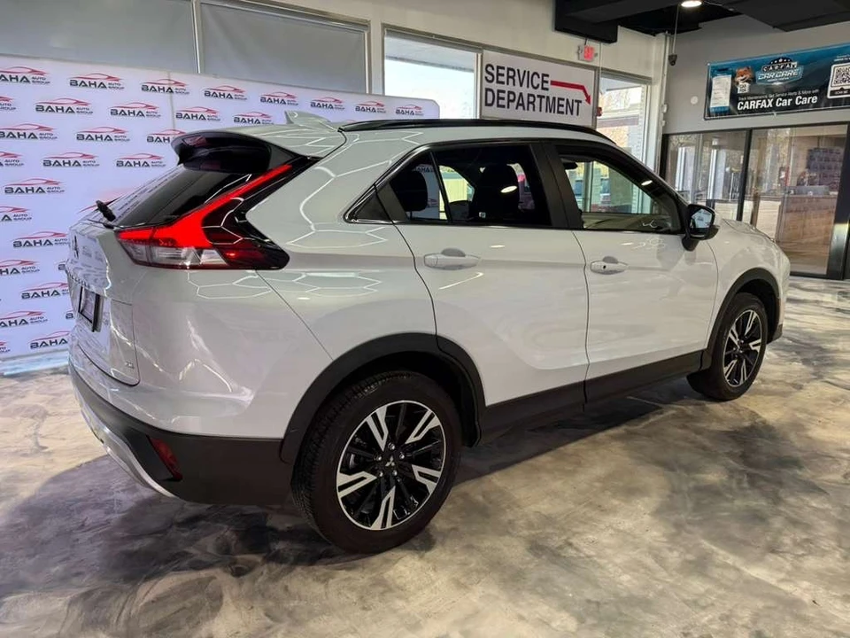 2025 Mitsubishi Eclipse Cross - Image 8 of 31