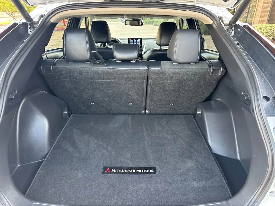 2025 Mitsubishi Eclipse Cross - Image 6 of 20