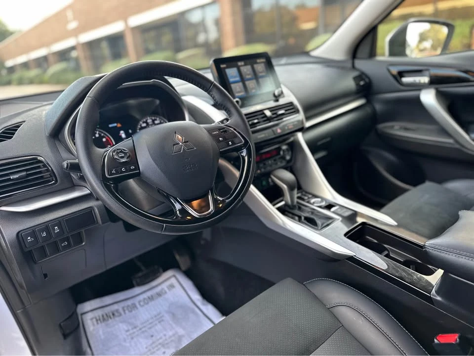 2025 Mitsubishi Eclipse Cross - Image 13 of 20