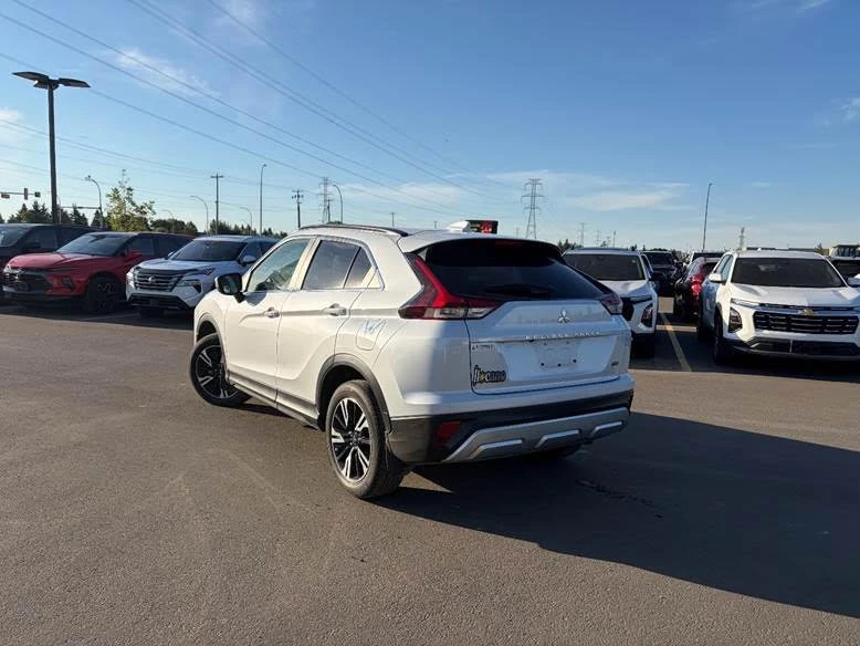 2025 Mitsubishi Eclipse Cross - Image 3 of 5