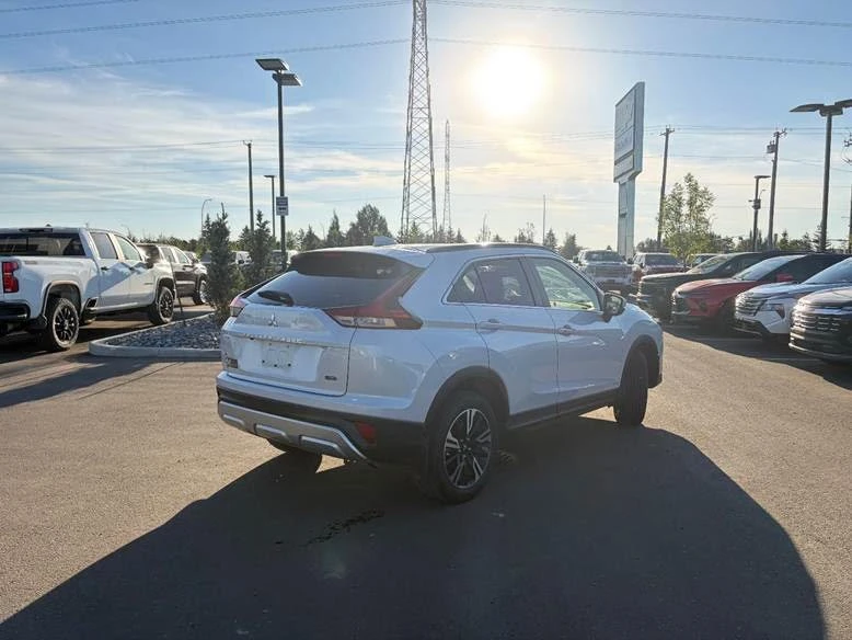 2025 Mitsubishi Eclipse Cross - Image 4 of 5