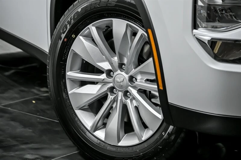 2025 Mitsubishi Outlander - Image 3 of 21