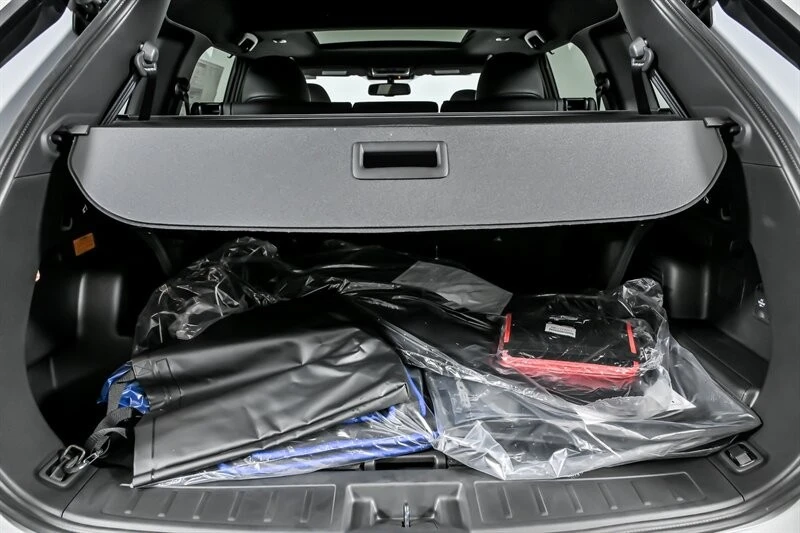2025 Mitsubishi Outlander - Image 10 of 21