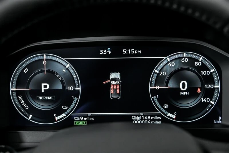 2025 Mitsubishi Outlander - Image 17 of 23