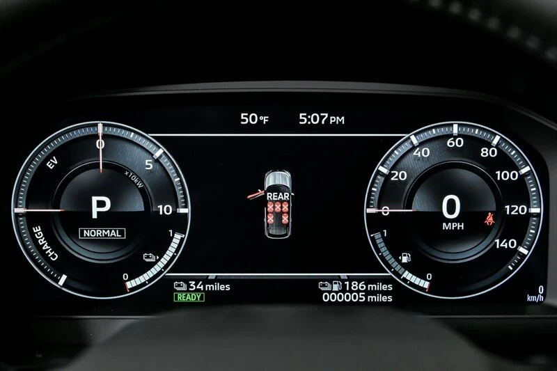 2025 Mitsubishi Outlander - Image 18 of 21