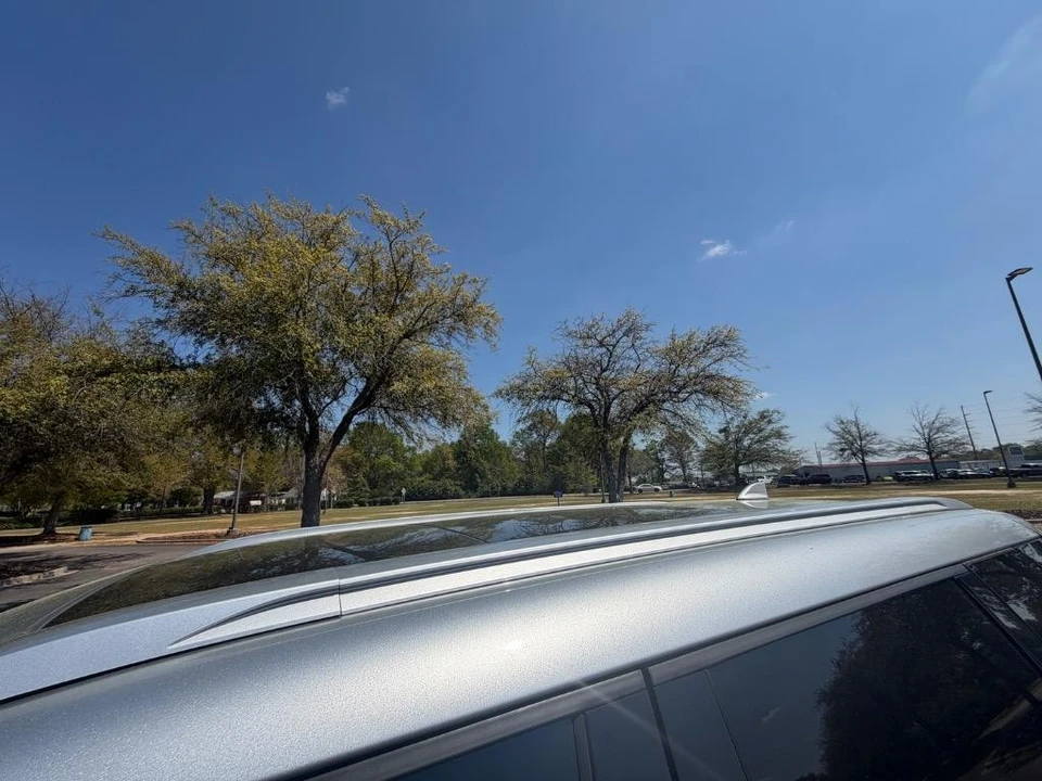 2025 Mitsubishi Outlander - Image 5 of 31