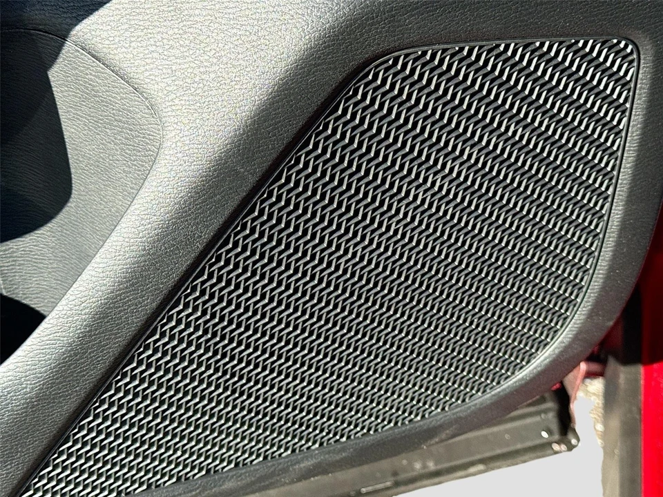 2025 Mitsubishi Outlander - Image 19 of 21