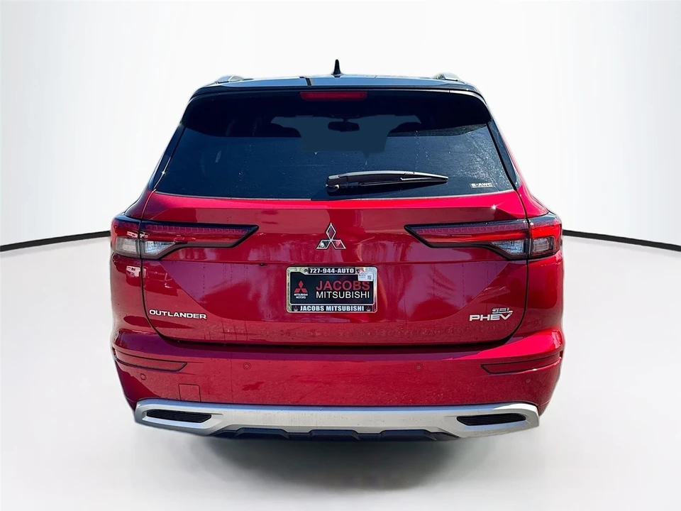 2025 Mitsubishi Outlander - Image 6 of 21