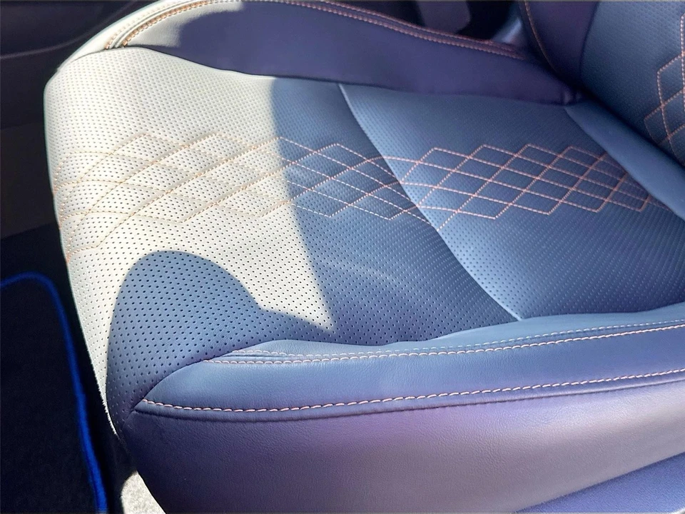 2025 Mitsubishi Outlander - Image 20 of 21