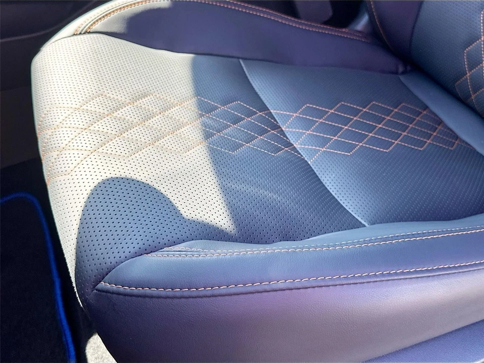 2025 Mitsubishi Outlander - Image 20 of 21