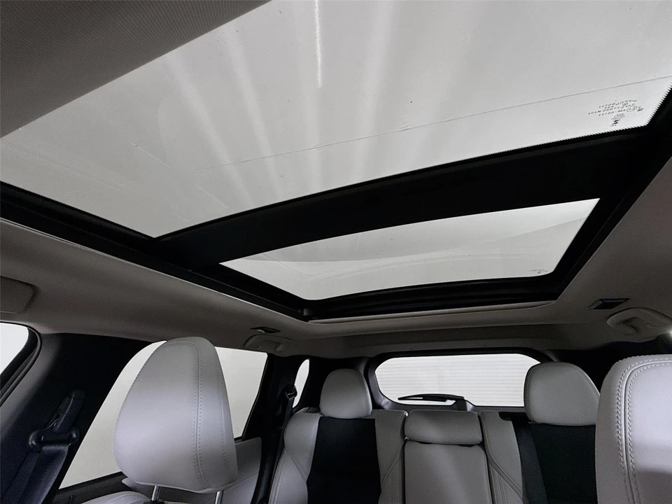 2025 Mitsubishi Outlander - Image 21 of 21