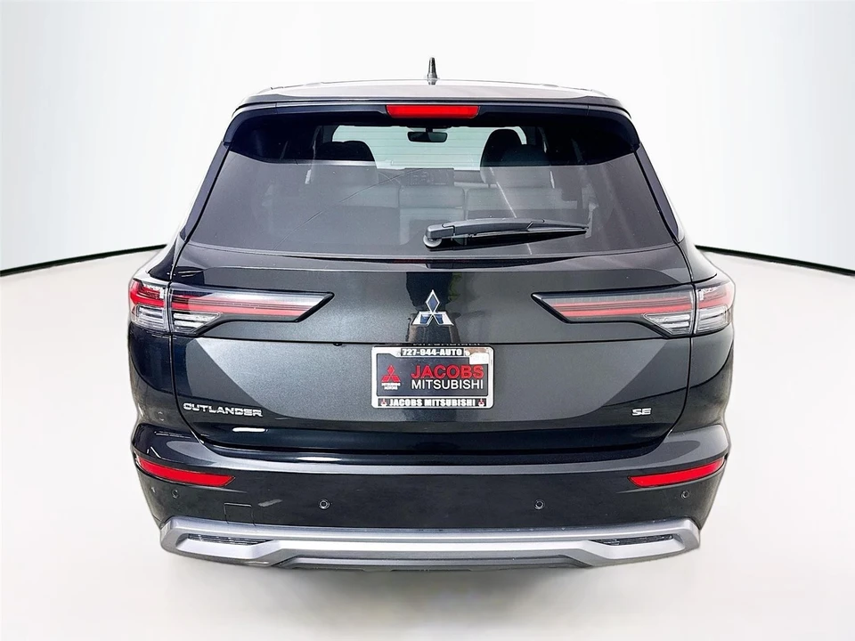 2025 Mitsubishi Outlander - Image 6 of 21