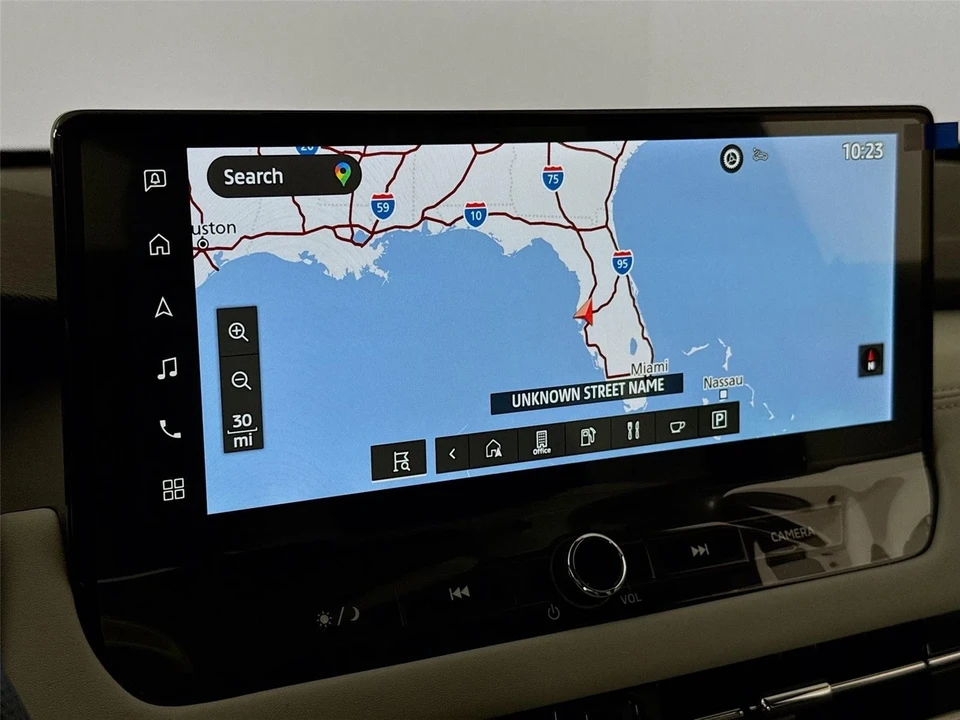 2025 Mitsubishi Outlander - Image 12 of 21