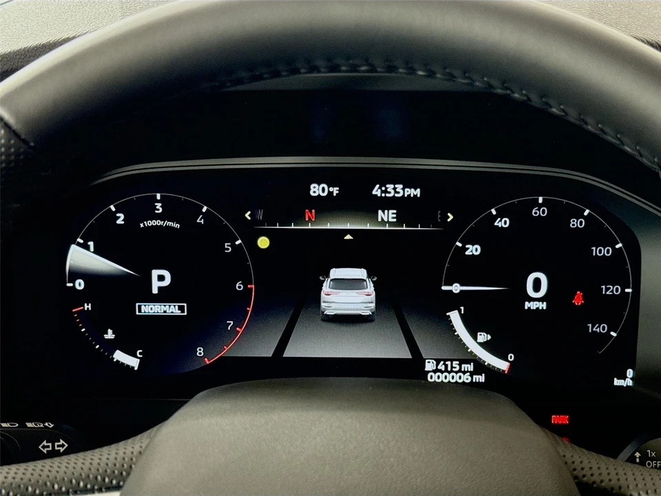 2025 Mitsubishi Outlander - Image 12 of 21