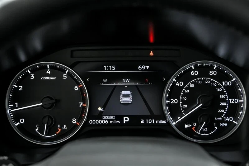 2025 Mitsubishi Outlander - Image 19 of 21