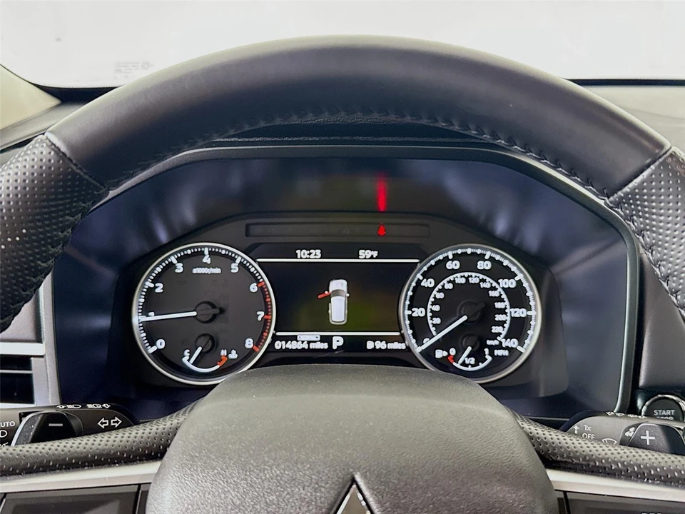 2025 Mitsubishi Outlander - Image 11 of 21