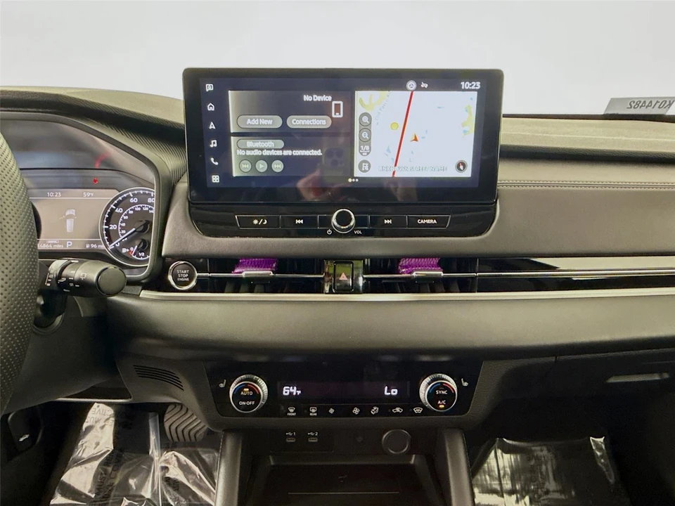 2025 Mitsubishi Outlander - Image 13 of 21