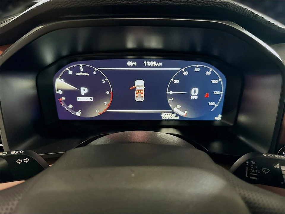 2025 Mitsubishi Outlander - Image 4 of 21