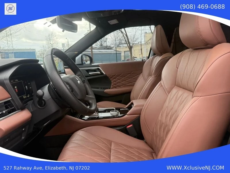 2025 Mitsubishi Outlander - Image 8 of 12