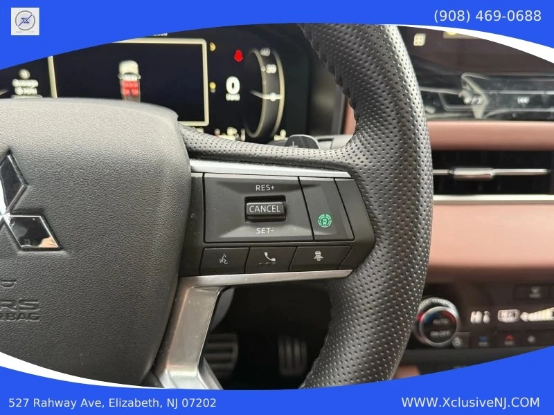 2025 Mitsubishi Outlander - Image 12 of 12