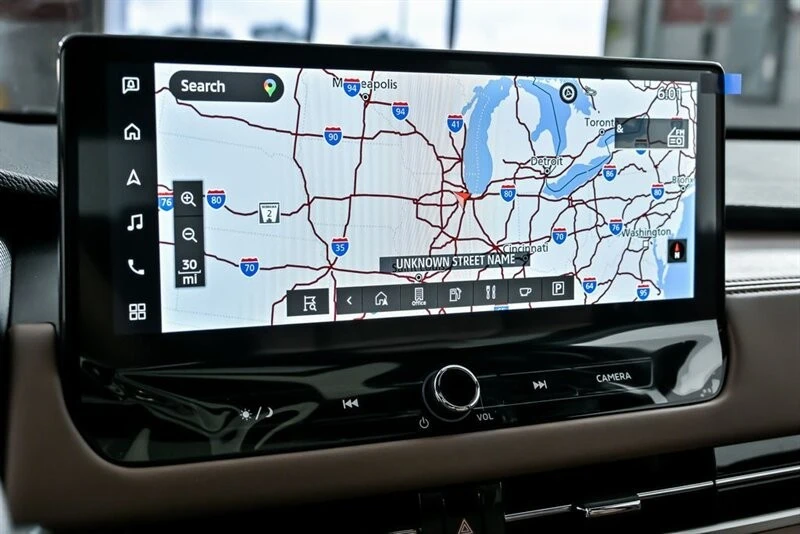 2025 Mitsubishi Outlander - Image 21 of 21