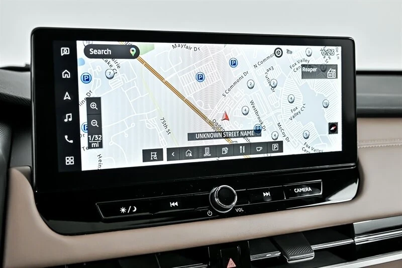 2025 Mitsubishi Outlander - Image 19 of 21