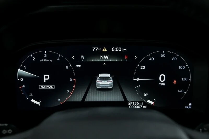 2025 Mitsubishi Outlander - Image 18 of 21
