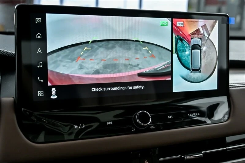 2025 Mitsubishi Outlander - Image 20 of 21