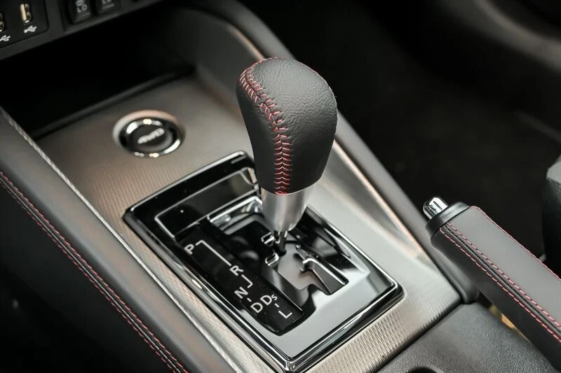 2025 Mitsubishi Outlander - Image 19 of 20