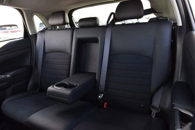 2025 Mitsubishi Outlander - Image 19 of 20