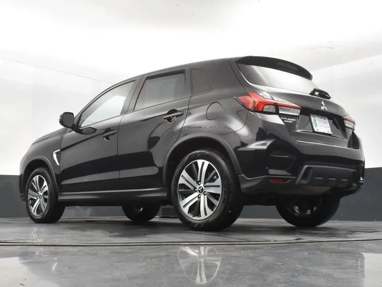2025 Mitsubishi Outlander - Image 12 of 12