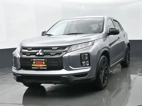 2025 Mitsubishi Outlander Sport LE