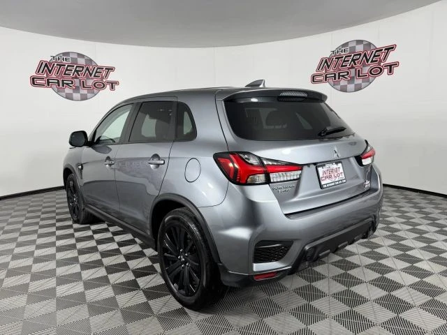 2025 Mitsubishi Outlander - Image 5 of 12