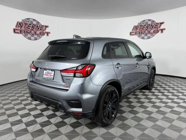 2025 Mitsubishi Outlander - Image 7 of 12