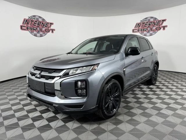 2025 Mitsubishi Outlander - Image 3 of 12