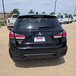 2025 Mitsubishi Outlander Sport - Image 9 of 11
