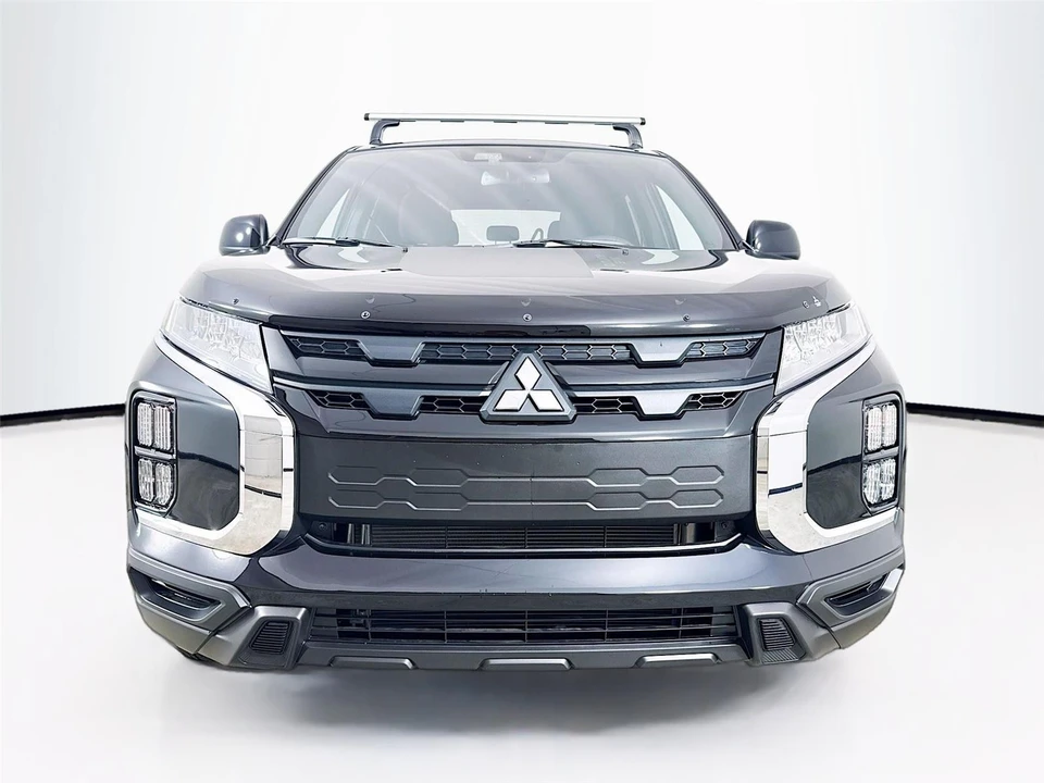 2025 Mitsubishi Outlander - Image 6 of 21