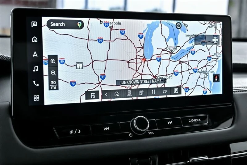 2025 Mitsubishi Outlander - Image 23 of 26