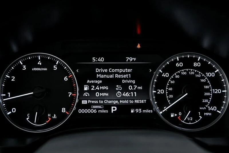 2025 Mitsubishi Outlander - Image 19 of 26