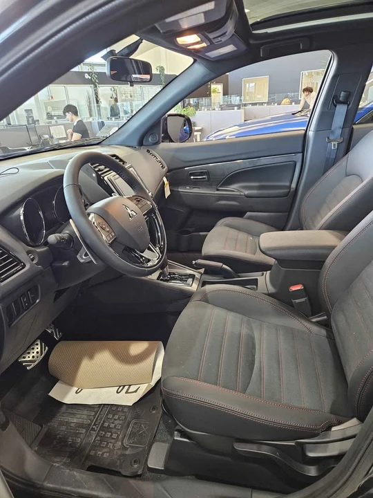 2025 Mitsubishi RVR - Image 3 of 6