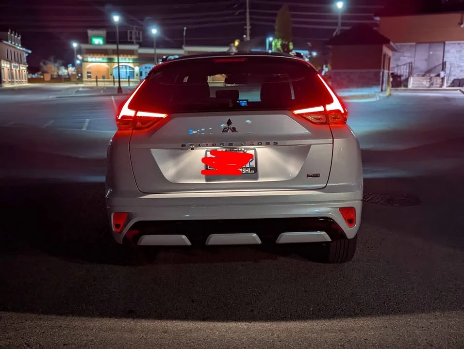 2025 Mitsubishi Eclipse Cross - Image 3 of 11