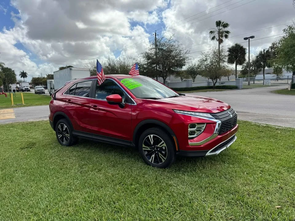 2025 Mitsubishi Eclipse Cross - Image 11 of 13